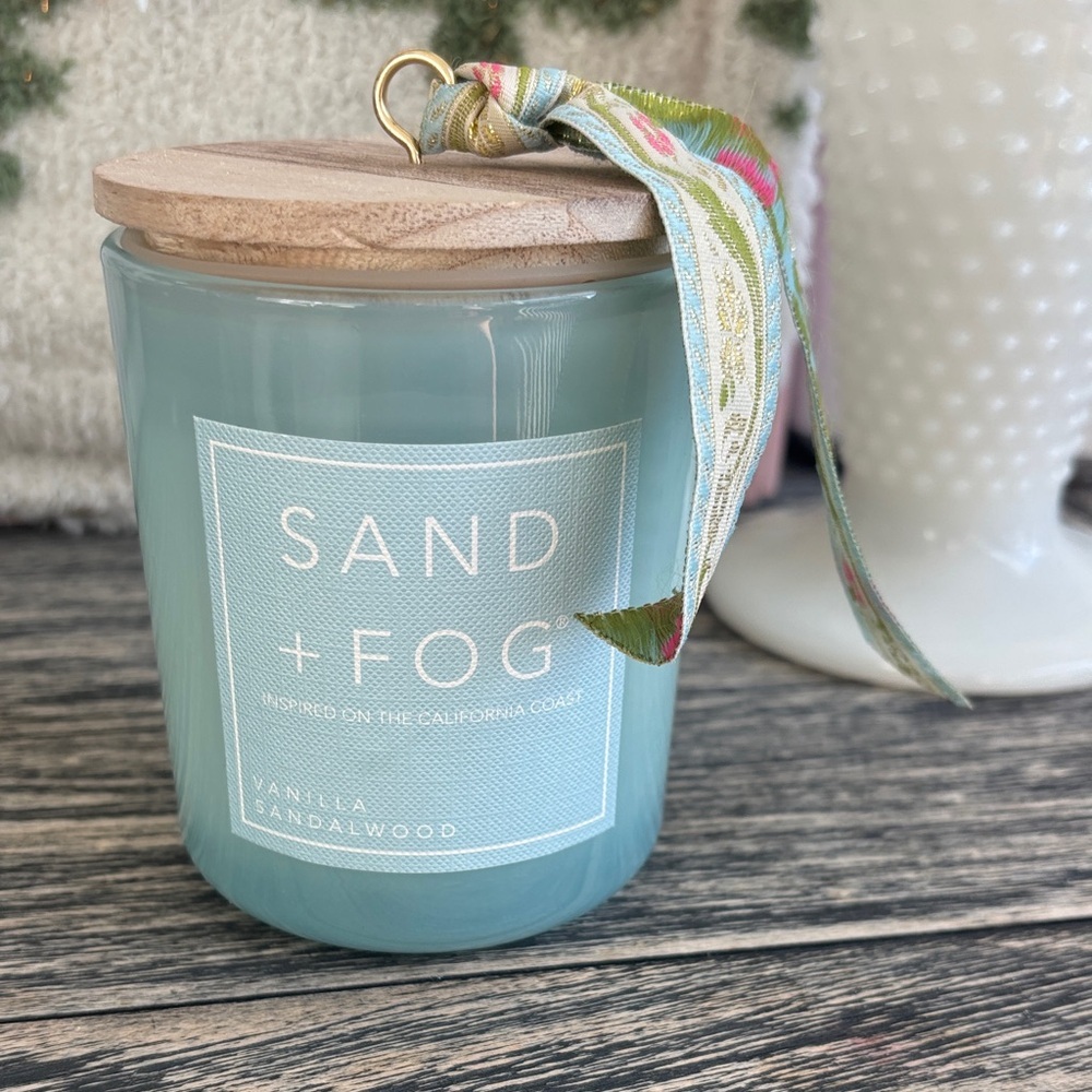 Sand + Fog Vanilla Sandalwood Candle with Wooden Lid